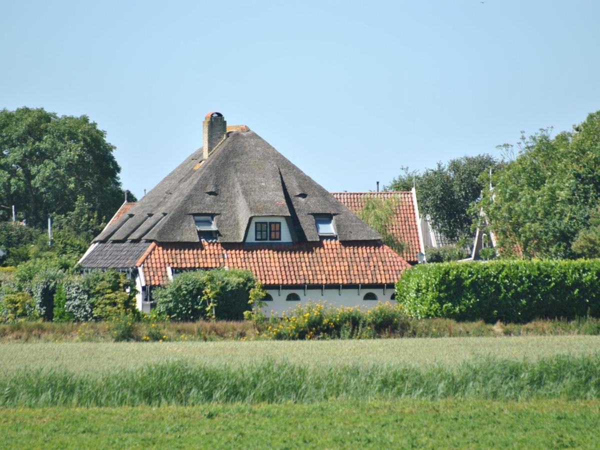 Charming Holiday Home In Texel Near Sea Oost  外观 照片