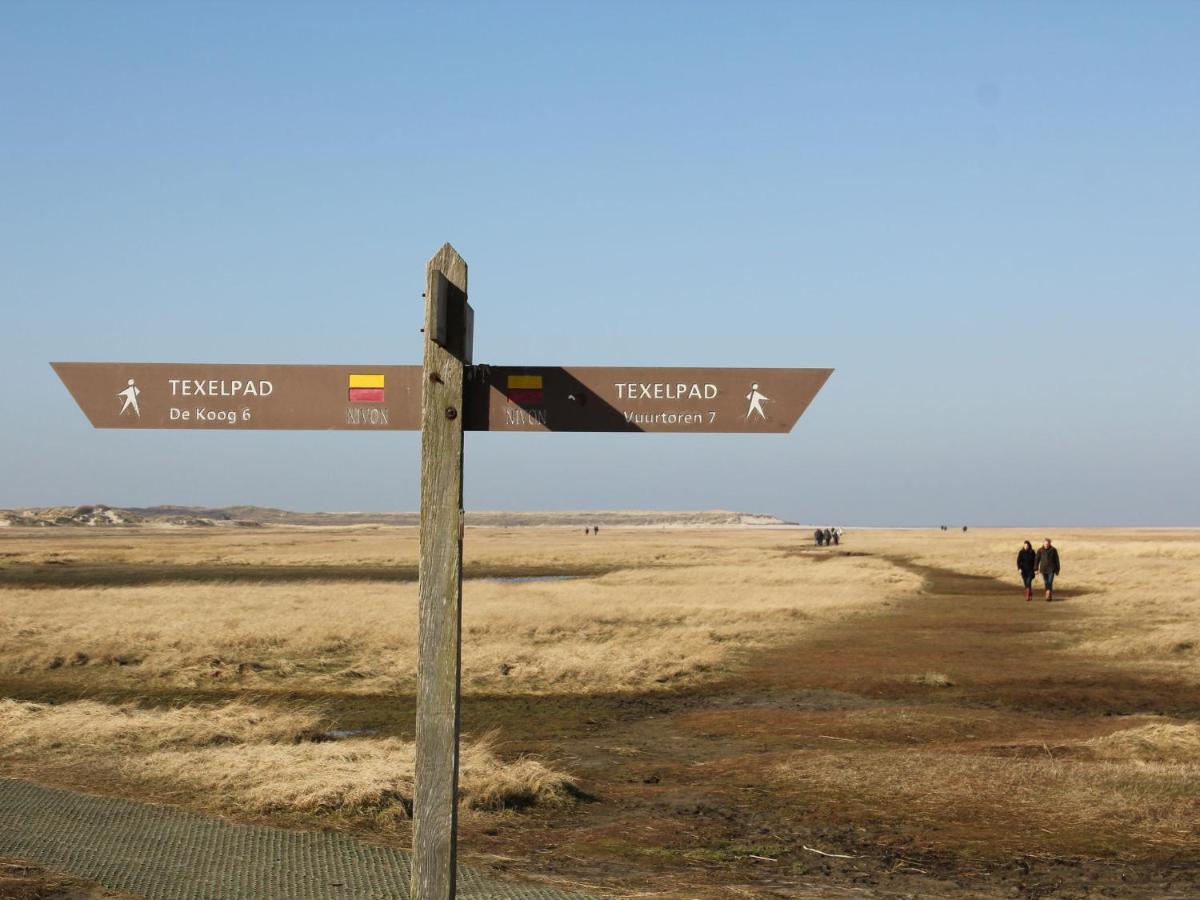 Charming Holiday Home In Texel Near Sea Oost  外观 照片