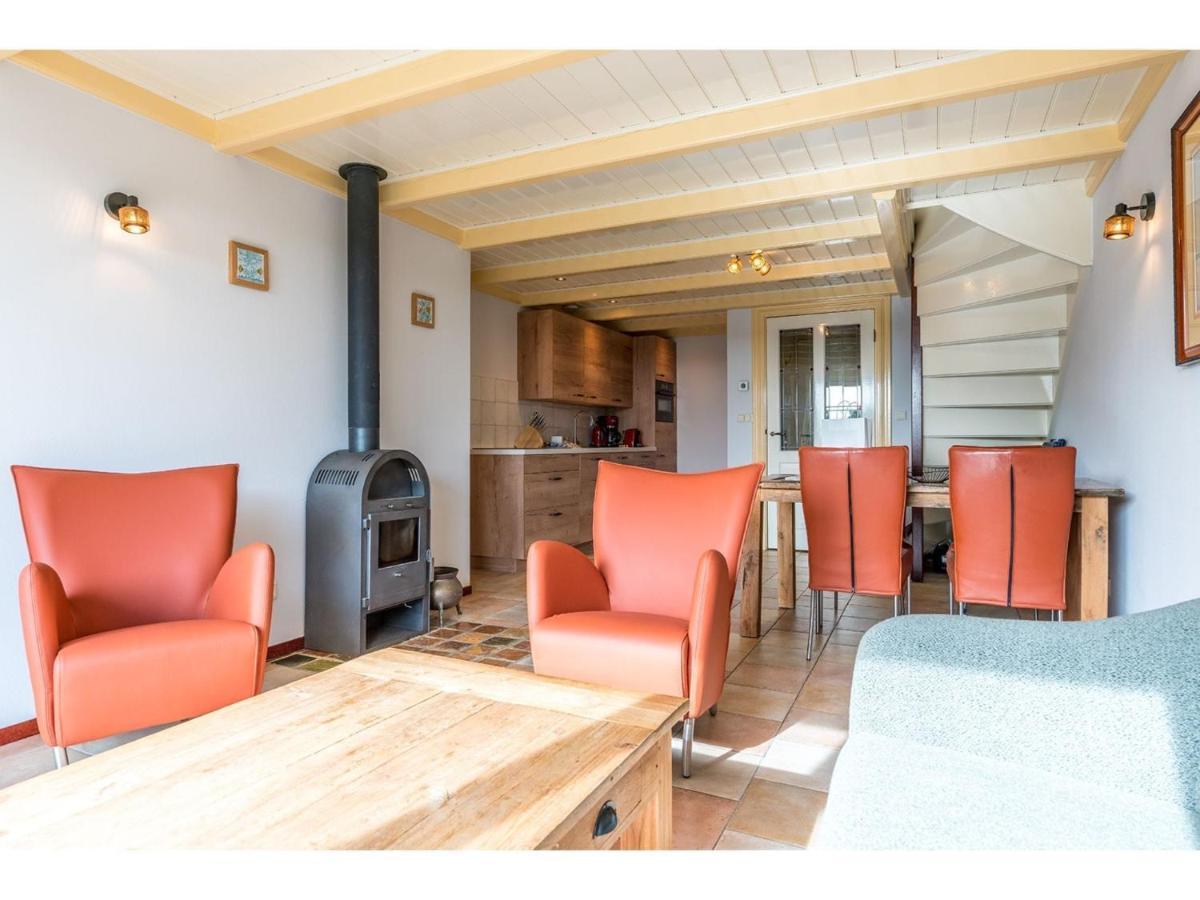 Charming Holiday Home In Texel Near Sea Oost  外观 照片